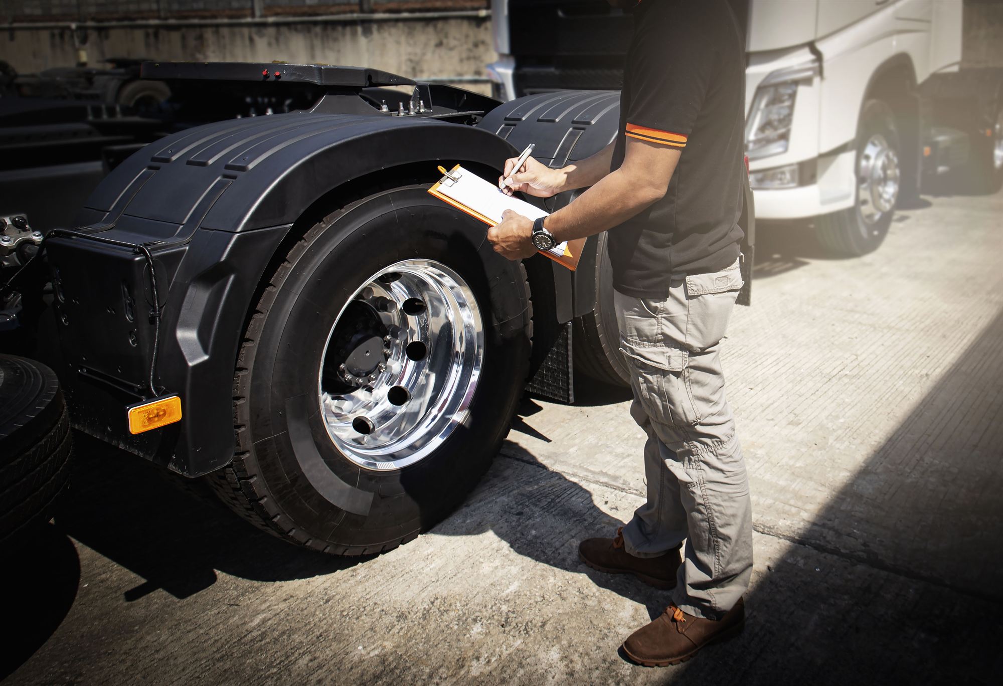 Quick Shift technician completing a commercial vehicle inspection